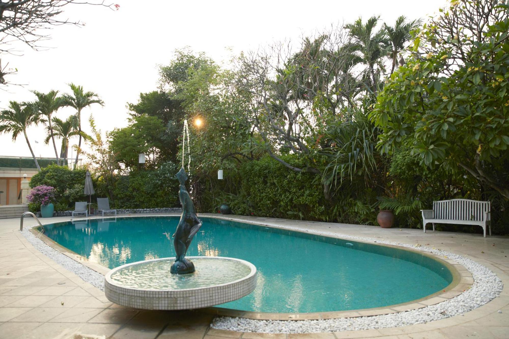 Chakrabongse Villas Bangkok Ngoại thất bức ảnh
