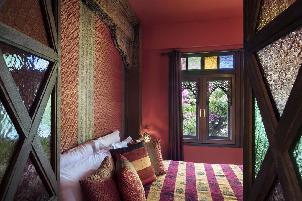 Chakrabongse Villas Bangkok Ngoại thất bức ảnh